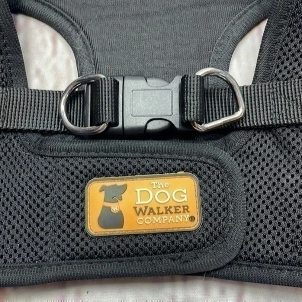 The Dog Walker company black mesh harness medium 15-25lbs